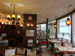 【千葉駅・喫煙可】千葉の老舗喫茶店カフェ・デ・グレコで楽しむ、ナポリタンやハンバーグドライカレー