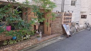 TREASURE RIVER book cafeの魅力とメニューを紹介｜千葉駅近くのブックカフェで楽しむフレンチとクラフトビール