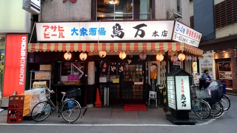 【京成千葉駅徒歩2分】人気焼き鳥店「鳥万」で、こだわりの焼き鳥と名物唐揚げを楽しもう！