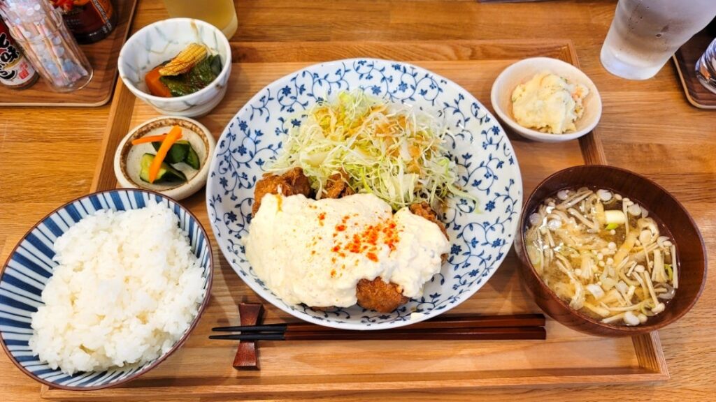 食堂オーツカのおすすめメニュー｜千葉県市川市の人気定食屋で食べるチキン南蛮