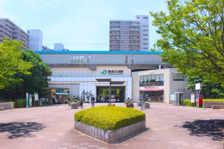 磯辺ふるさと祭りの最寄り駅・JR検見川浜駅の駅前