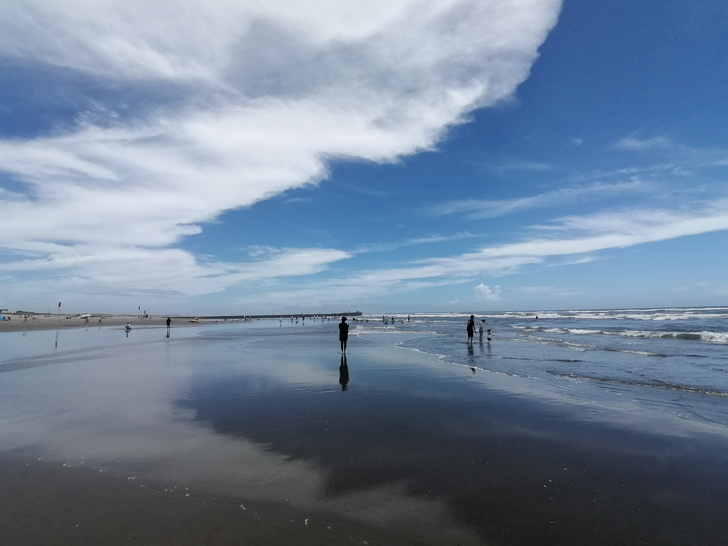 横芝光町の屋形海岸と砂浜の風景