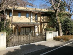 小金井市立はけの森美術館の建物外観