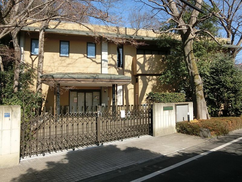 小金井市立はけの森美術館の建物外観