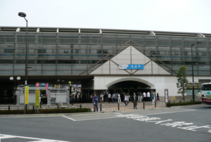 小田急線経堂駅の北口