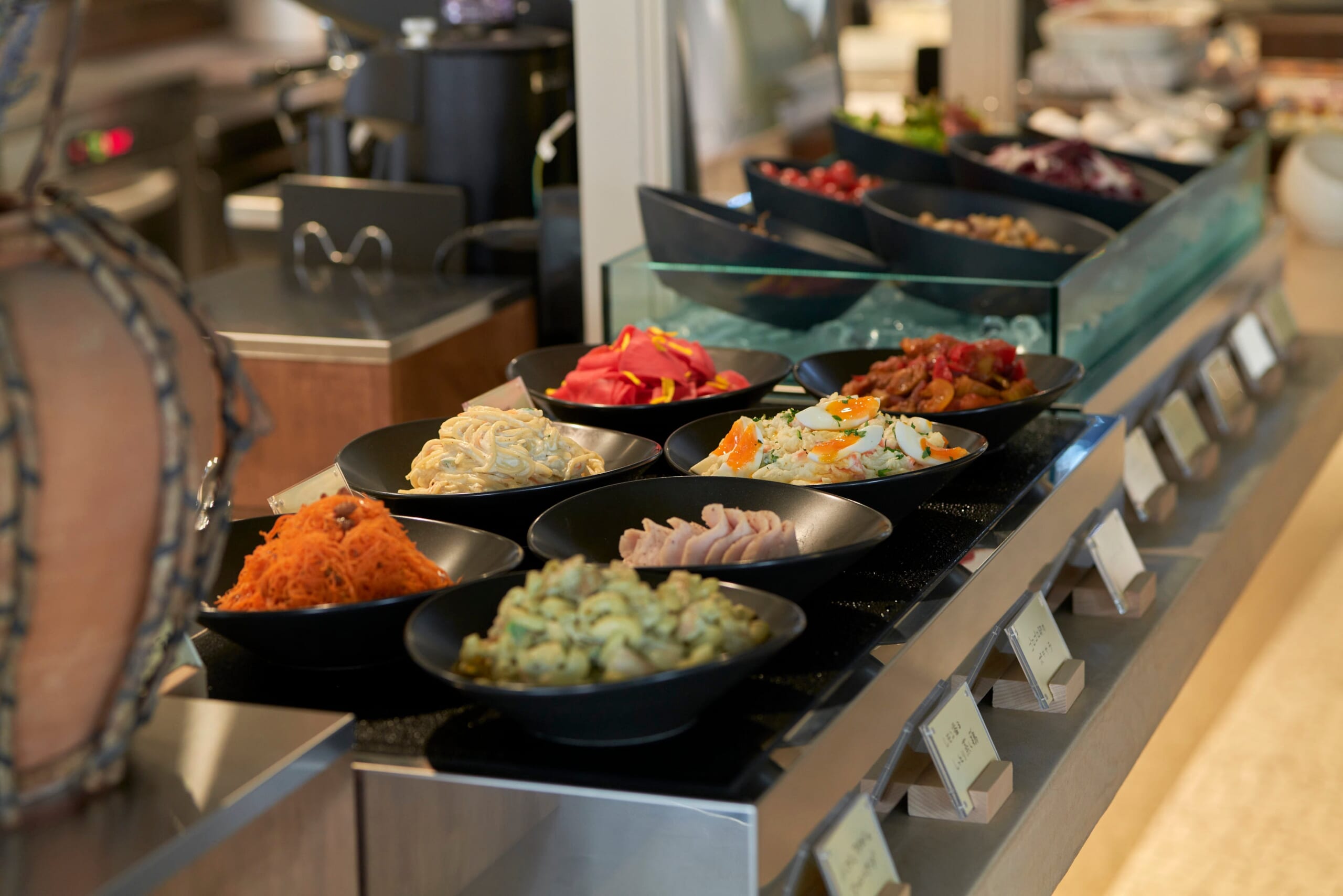 guu tableのデリビュッフェの料理