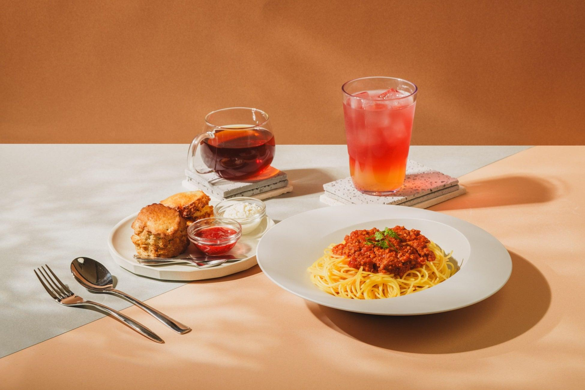 leabask tea timeの紅茶、スコーンとスプレッド、パスタの提供イメージ