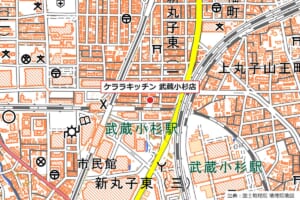 武蔵小杉駅の北側、線路沿いの街区に店の位置を赤い点で示した地図