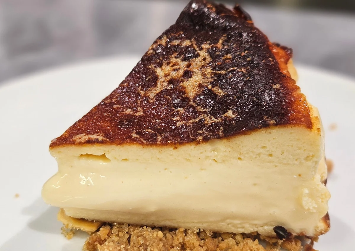 コンテチーズのチーズケーキ「Raffiné（ラフィネ）」